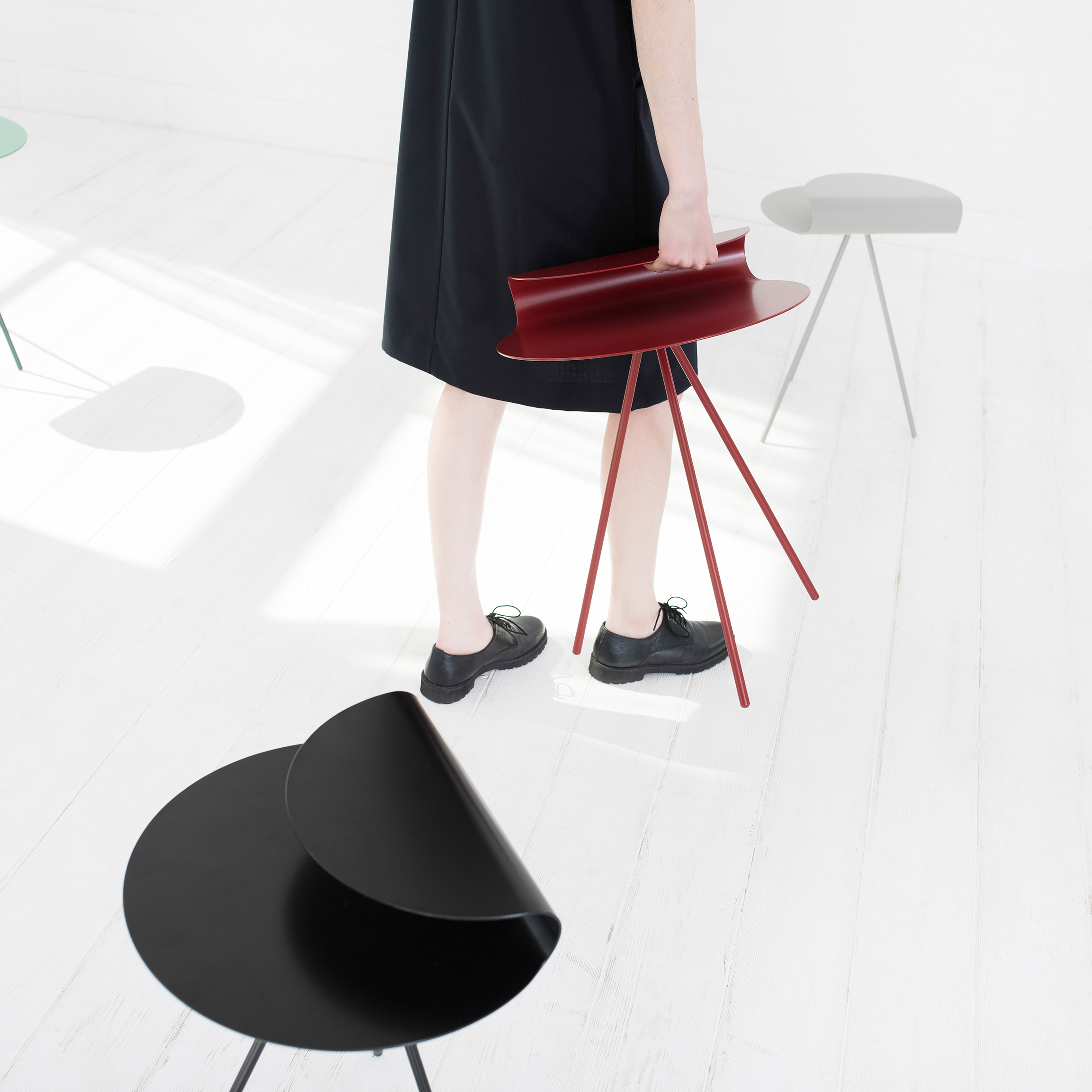 [욧욧 jot.jot] 루프 사이드테이블 LOOP SIDE TABLE - red