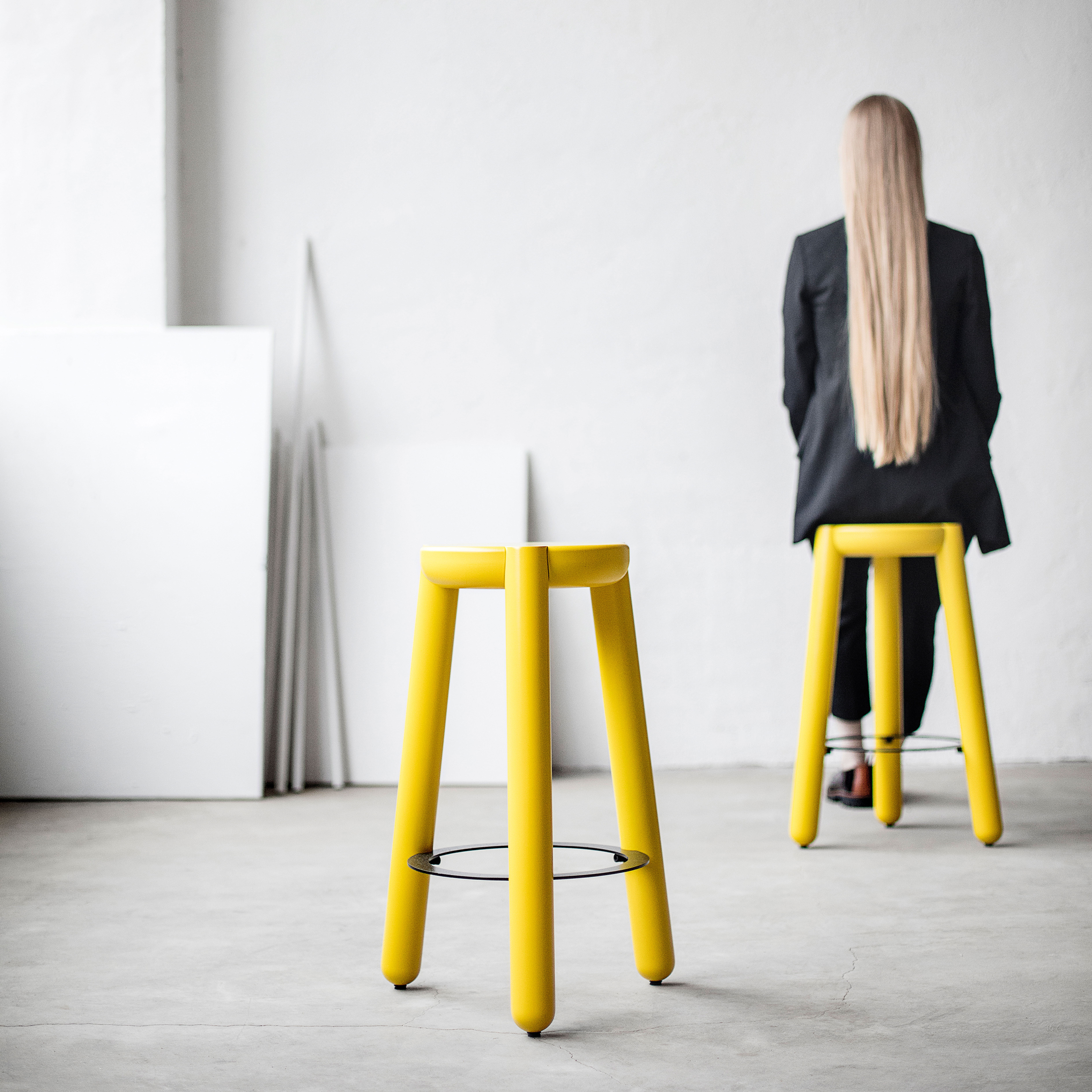 [욧욧 jot.jot] 예이바 스툴 YAY BAR STOOL - yellow