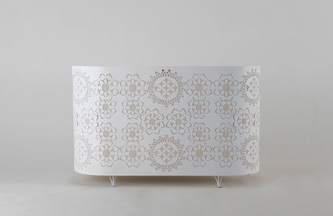 [Art gallery] RENDAS LOW렌다스 체어 화이트