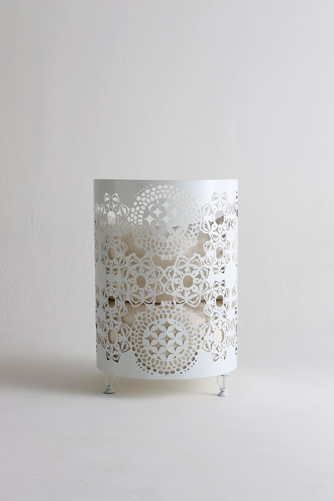 [Art gallery] RENDAS LOW렌다스 체어 화이트